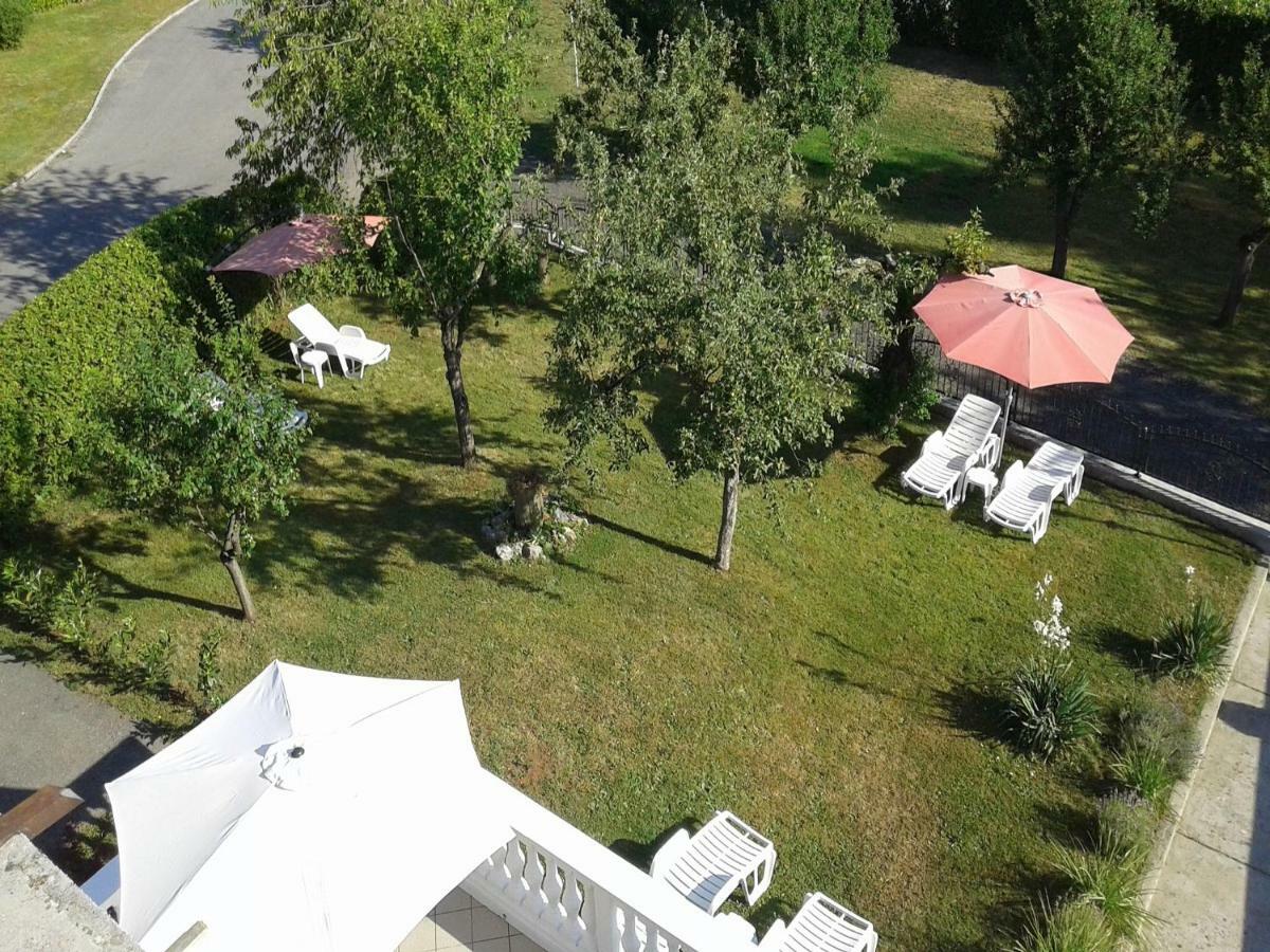 Rupa Guest House Surina App Surina'S Green Holiday מראה חיצוני תמונה